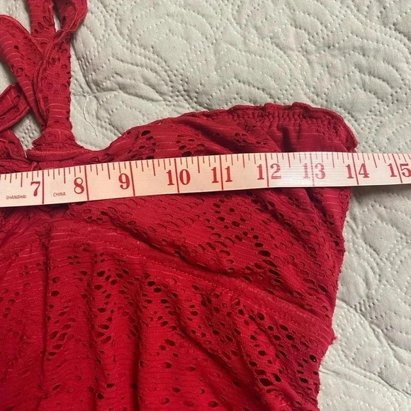 Mossimo One Piece Swimsuit Crochet Halter Skirted Red NWT New Size Medium - Picture 3 of 6